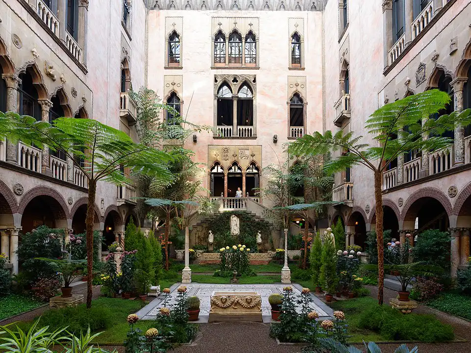 Il cortile interno dell'Isabella Stewart Gardner Museum di Boston