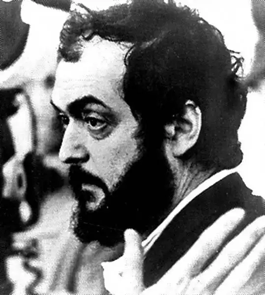 Stanley Kubrick durante le riprese di Arancia meccanica, 1971